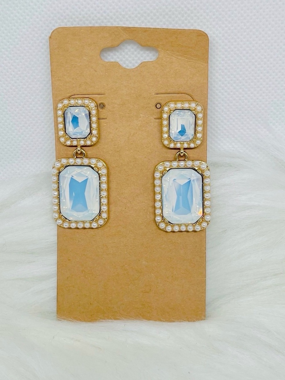 Elegant Opalite & Faux Pearl Gold Tone Statement Drop Earrings - Picture 4 of 4